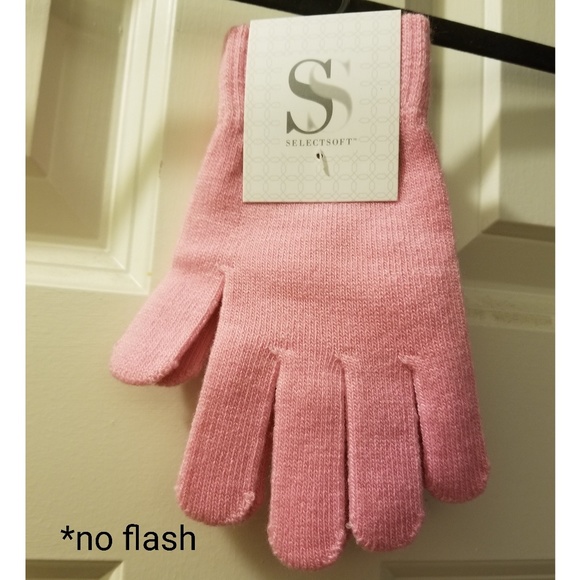 Pink gloves - Picture 2 of 3